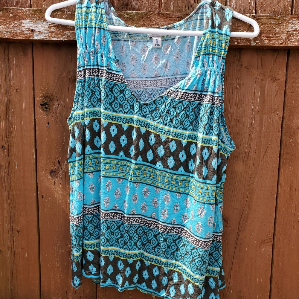Old Navy tank top